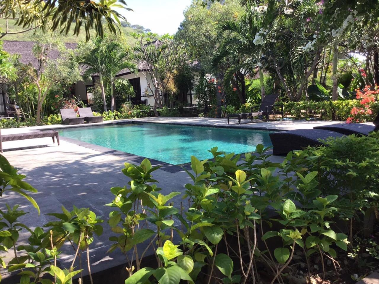 Taman Dewi Sri Villa Et Bungalow Pemuteran  Exterior photo