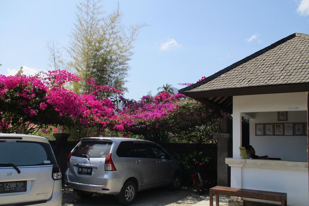Taman Dewi Sri Villa Et Bungalow Pemuteran  Exterior photo