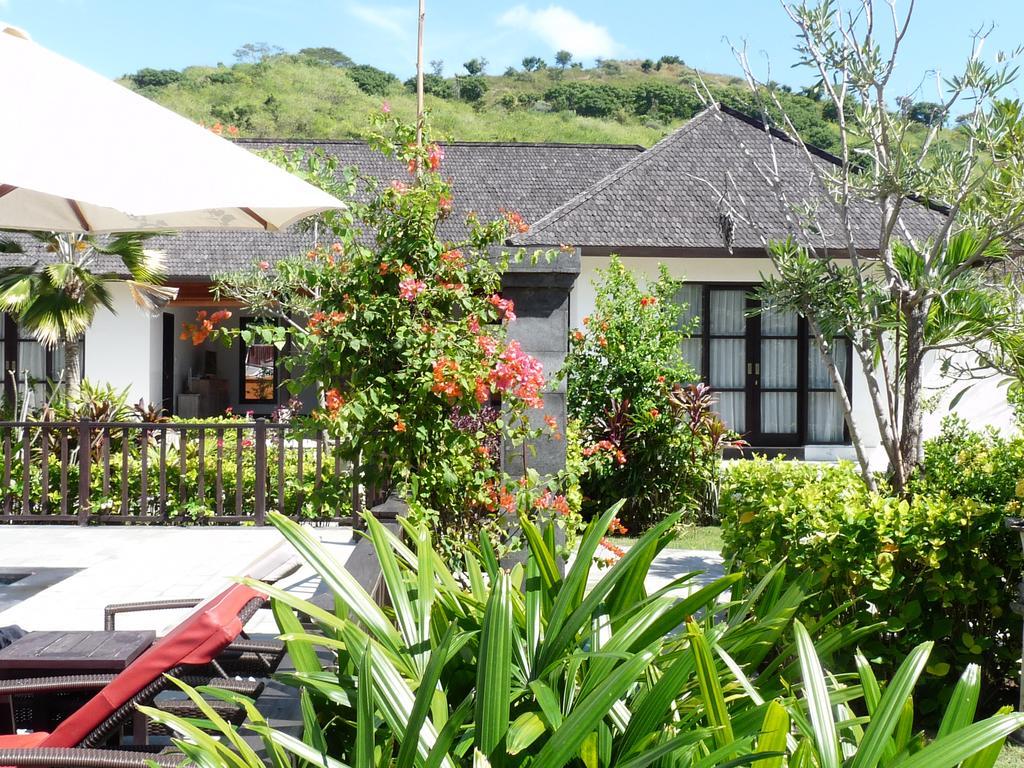 Taman Dewi Sri Villa Et Bungalow Pemuteran  Exterior photo
